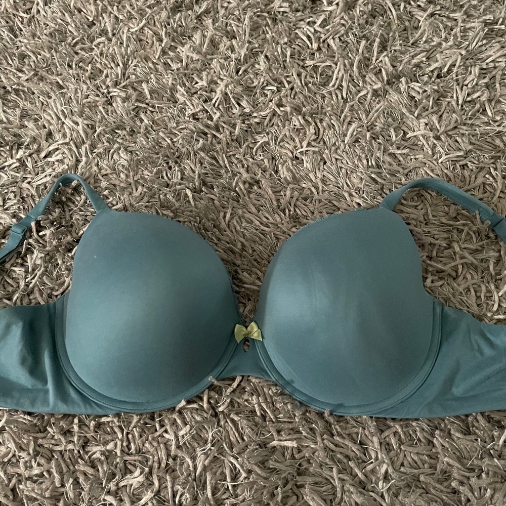 Victoria Secret Body by Victoria Bra